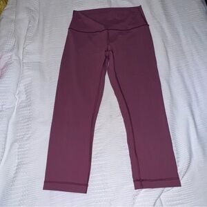 Lululemon dusty rose crop capri yoga legging pants Size 8